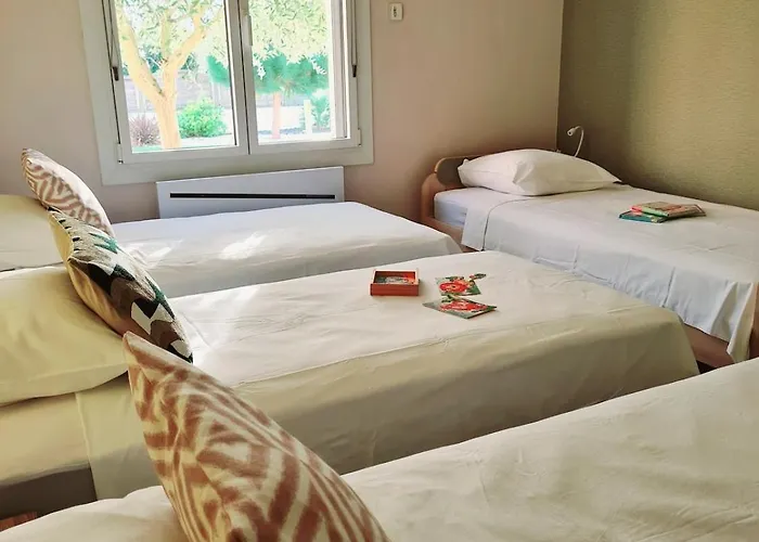 Le Donjon Cosy En Lotissement Proche Du Puy Dufou Les Herbiers